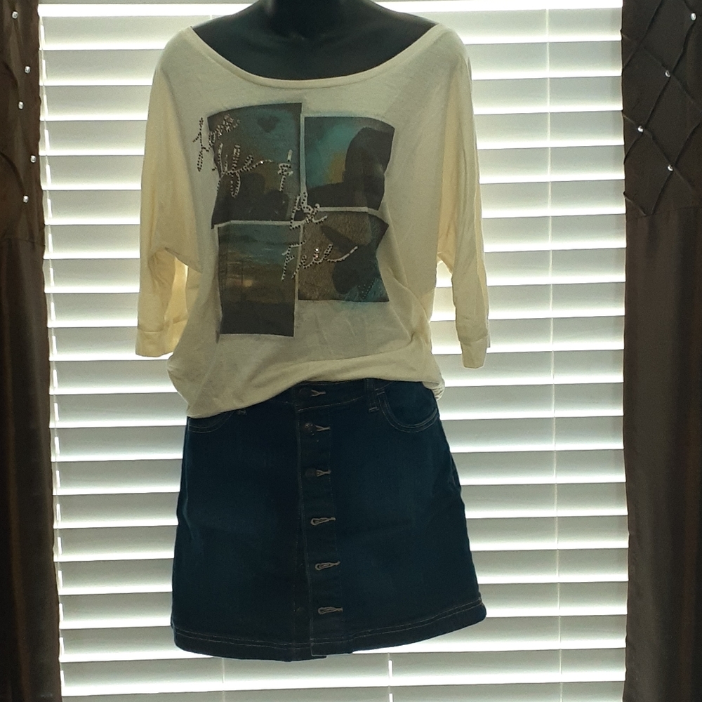 T shirt - Picture 5 of 5